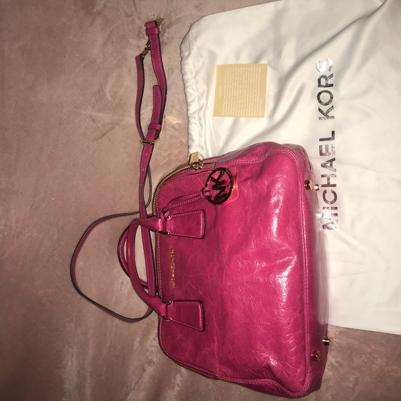 BEAUTIFUL MICHAEL KORS BAG - Picture 7 of 7